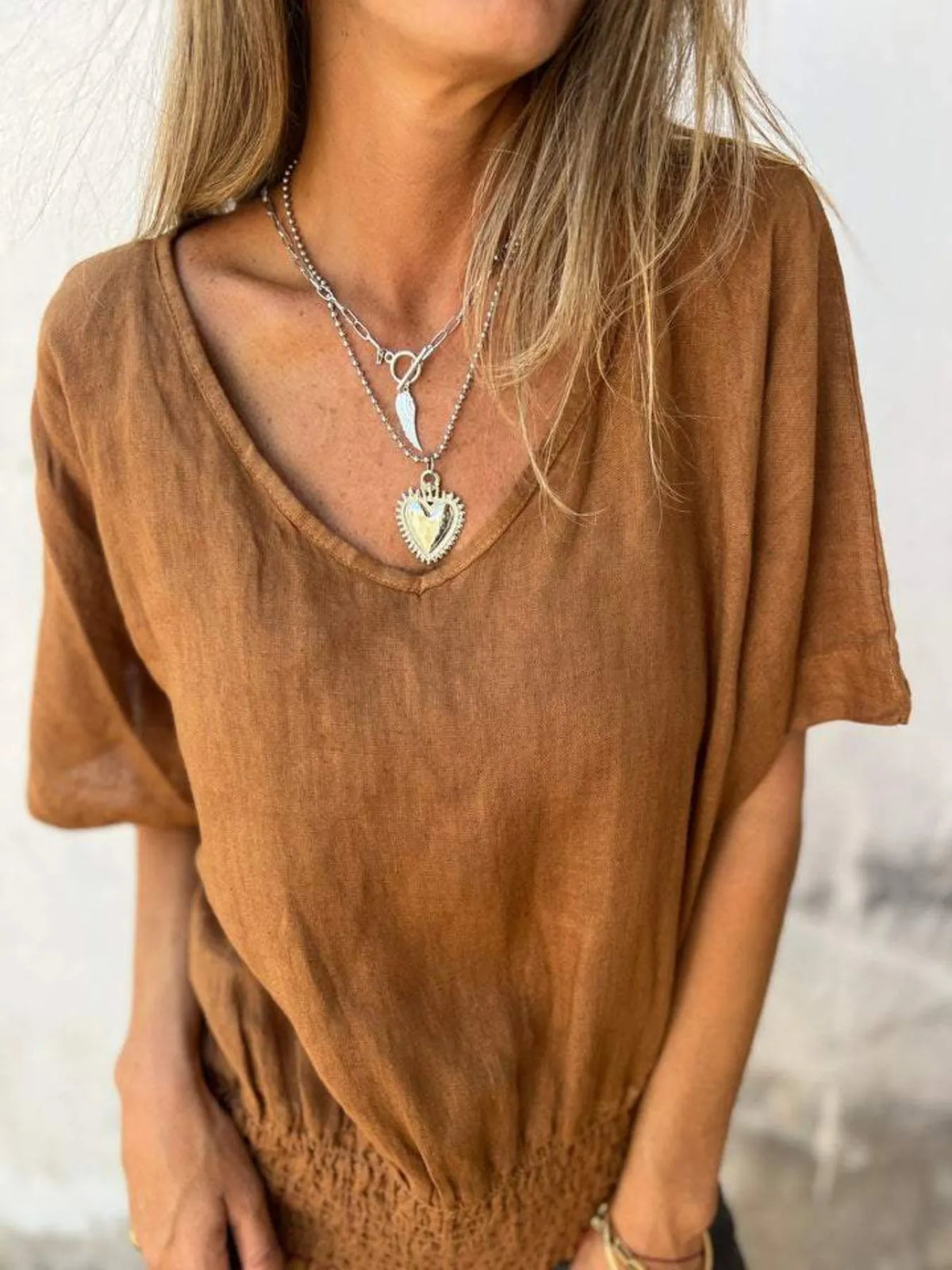 Full Size Smocked Hem V-neck Relaxed Fit T-shirt Plus (11)