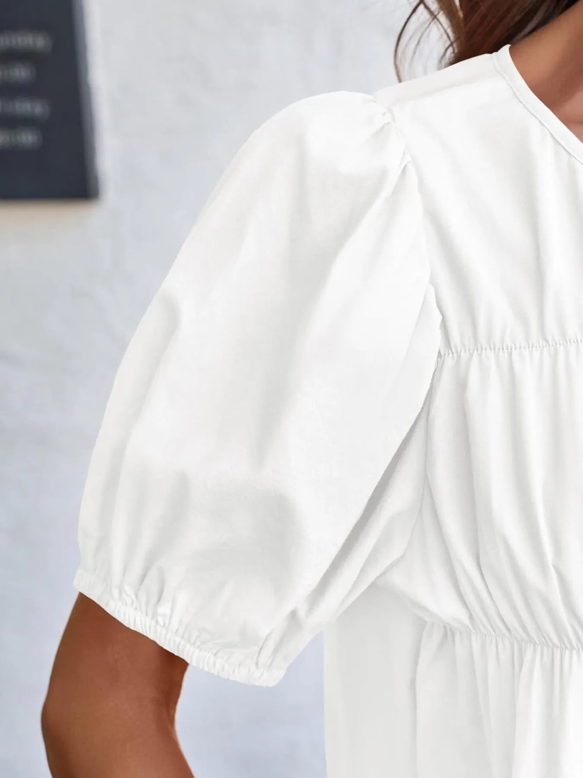 Tiered Round Neck Puff Sleeve Ruched Blouse (6)