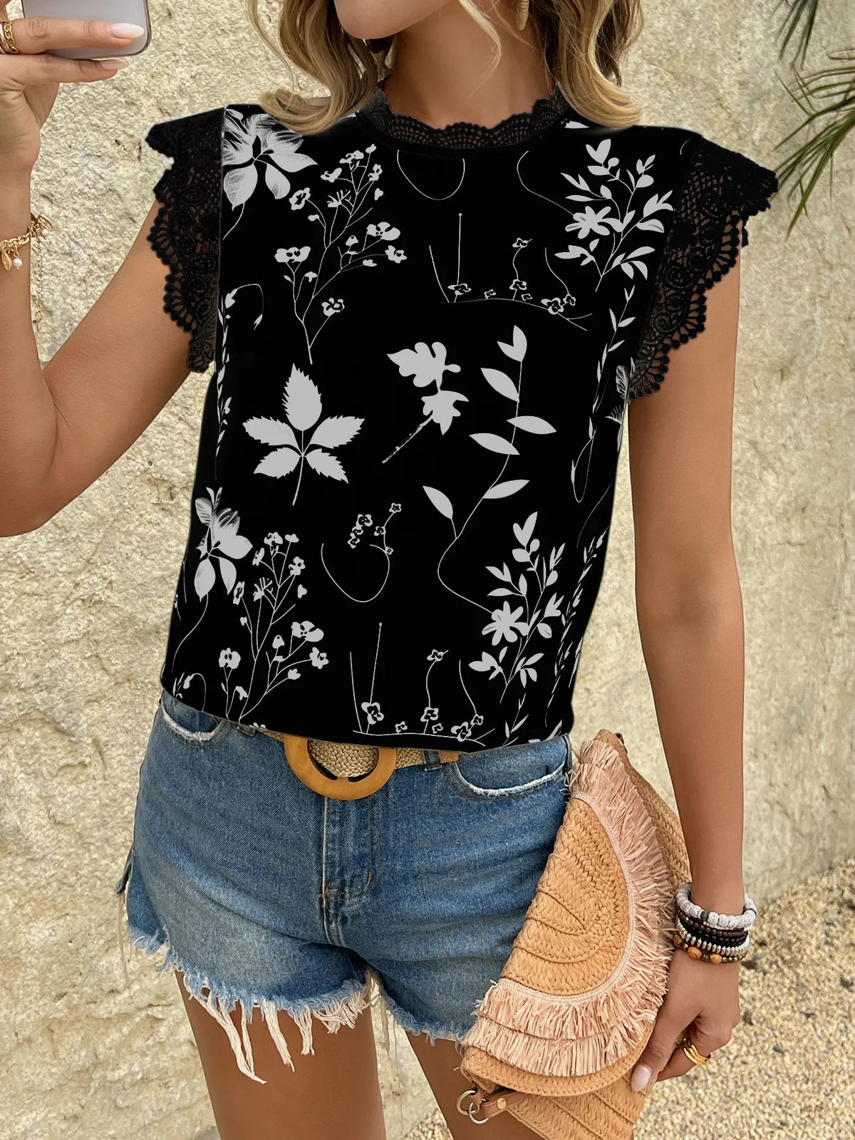 Lace Trim Sleeveless Blouse (11)