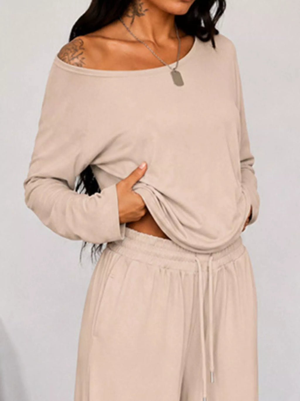 Full Size One-shoulder Top Drawstring Pants Set Plus (25)