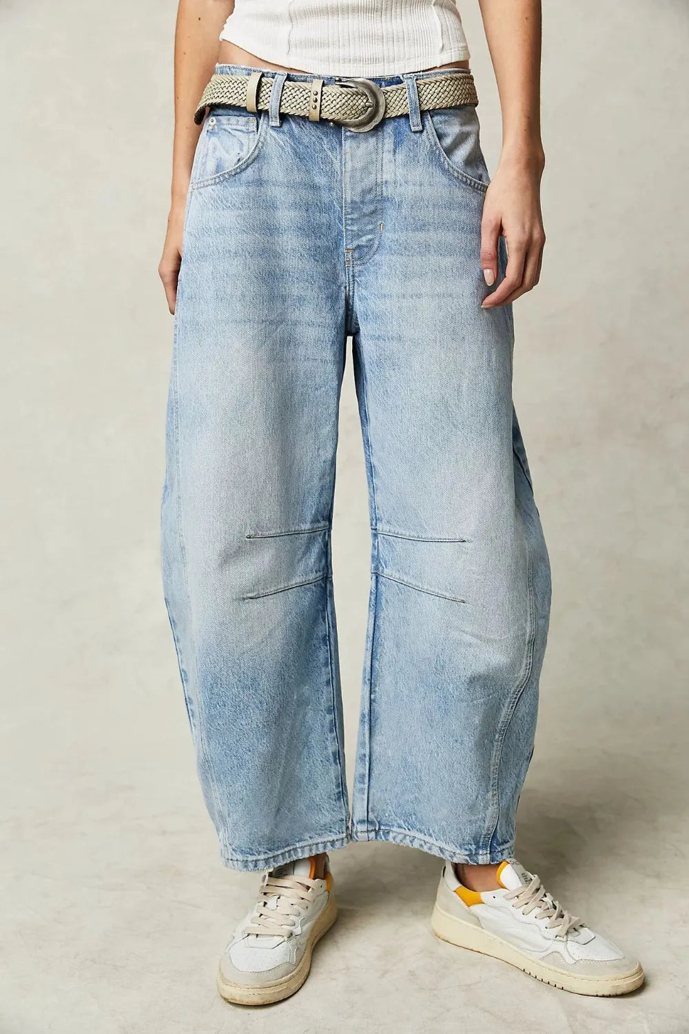 Wide Leg Jeans Pockets (10)
