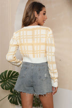 V-neck Cropped Button-up Cardigan (2)