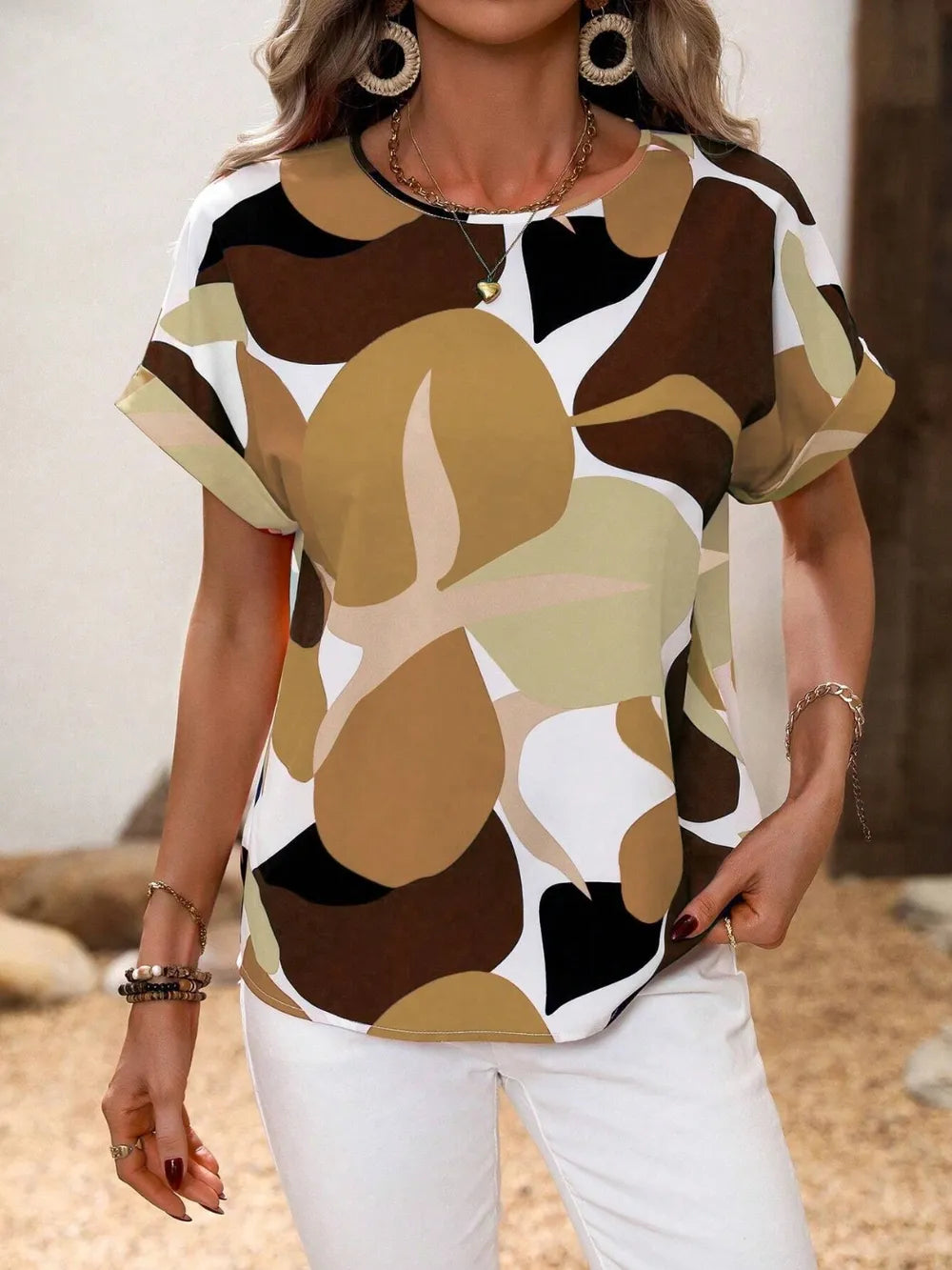 Contrast Round Neck Short Sleeve Blouse (5)