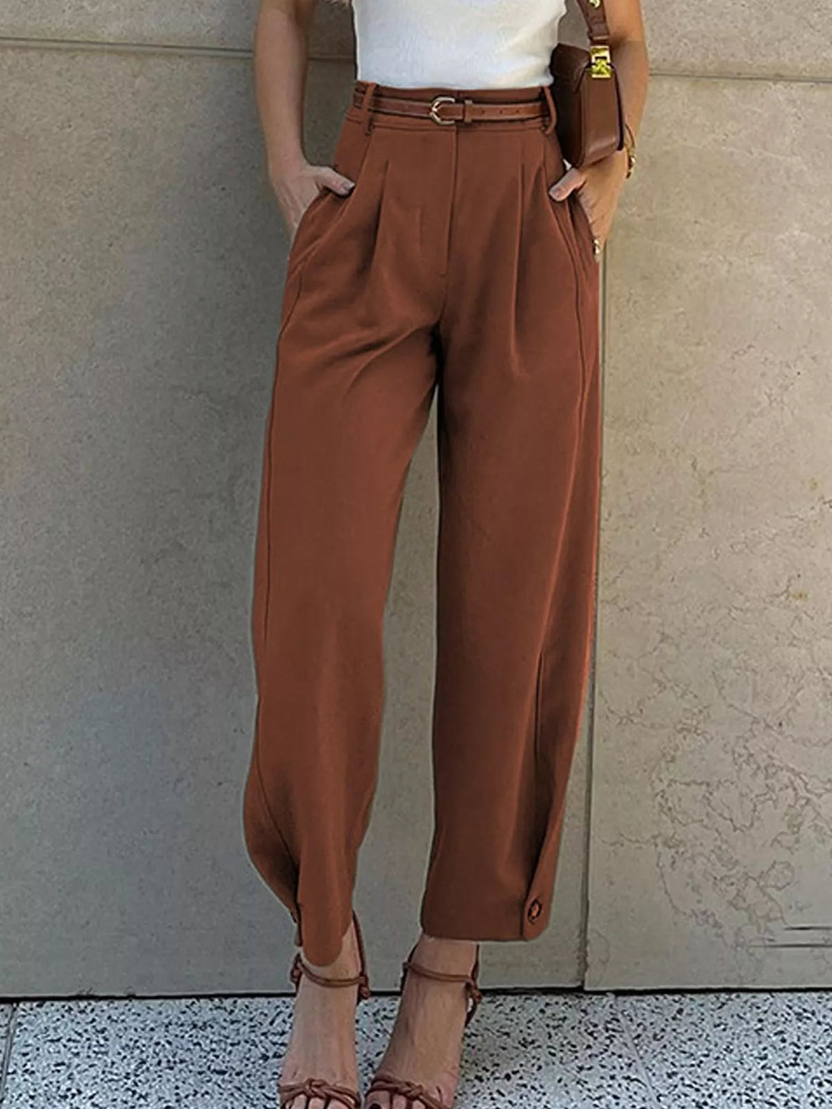 High-waisted Pleated Pants (13)