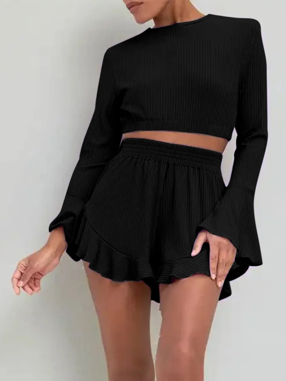 Round Neck Long Sleeve Top Ruffled Shorts Set (8)