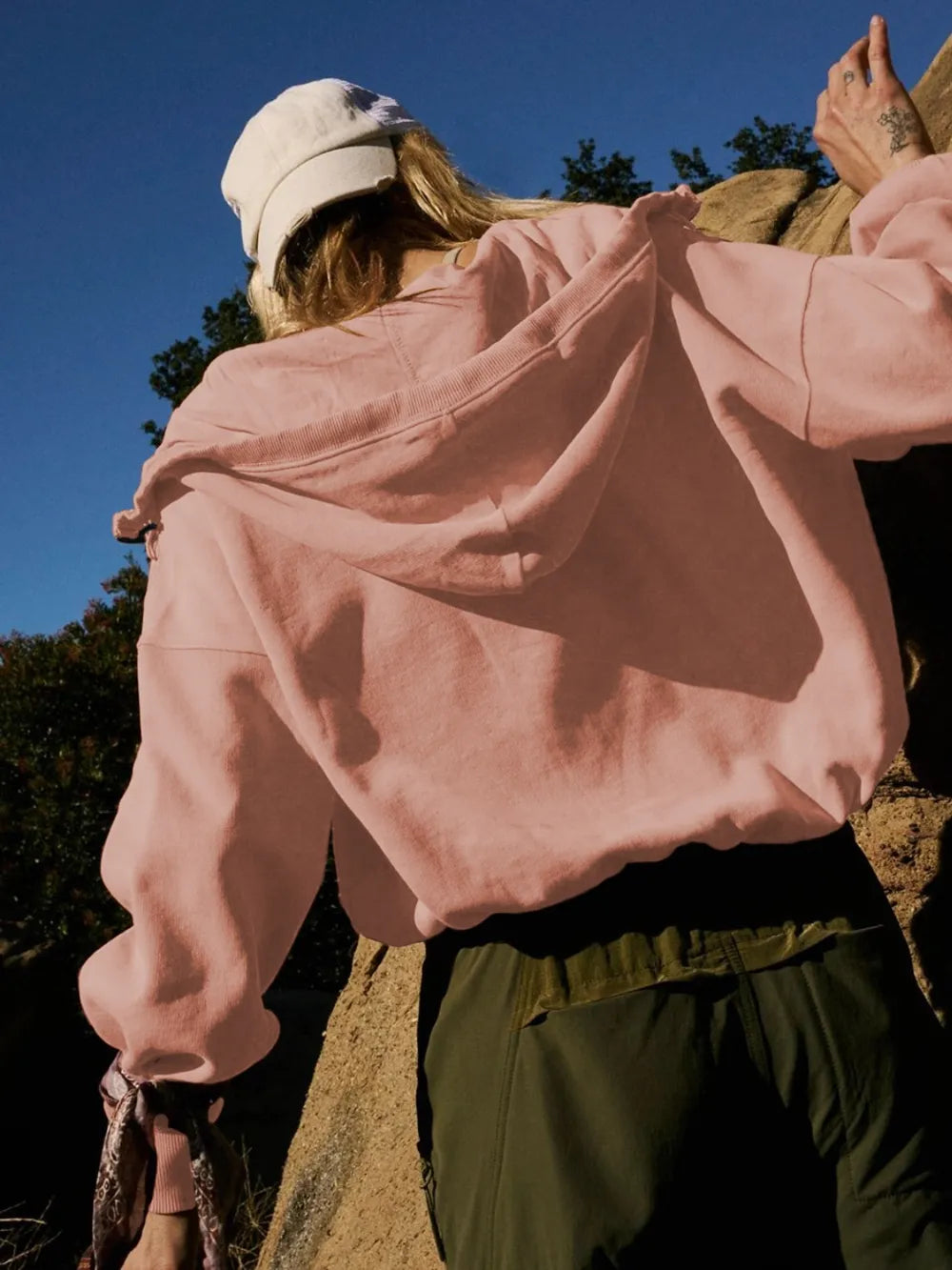 Half Zip Pocketed Dropped Shoulder Hoodie (5)