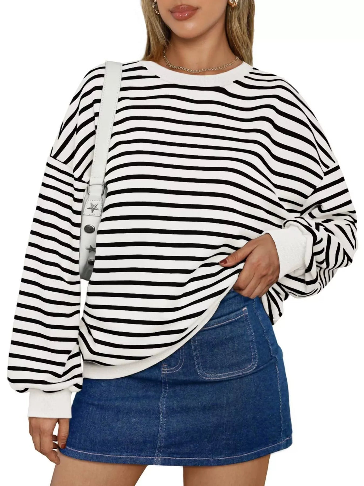 Striped Round Neck Oversized Casual Sweatshirt (5)