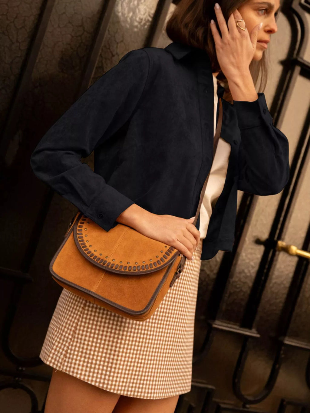 Cropped Faux Suede Button-down Jacket (12)