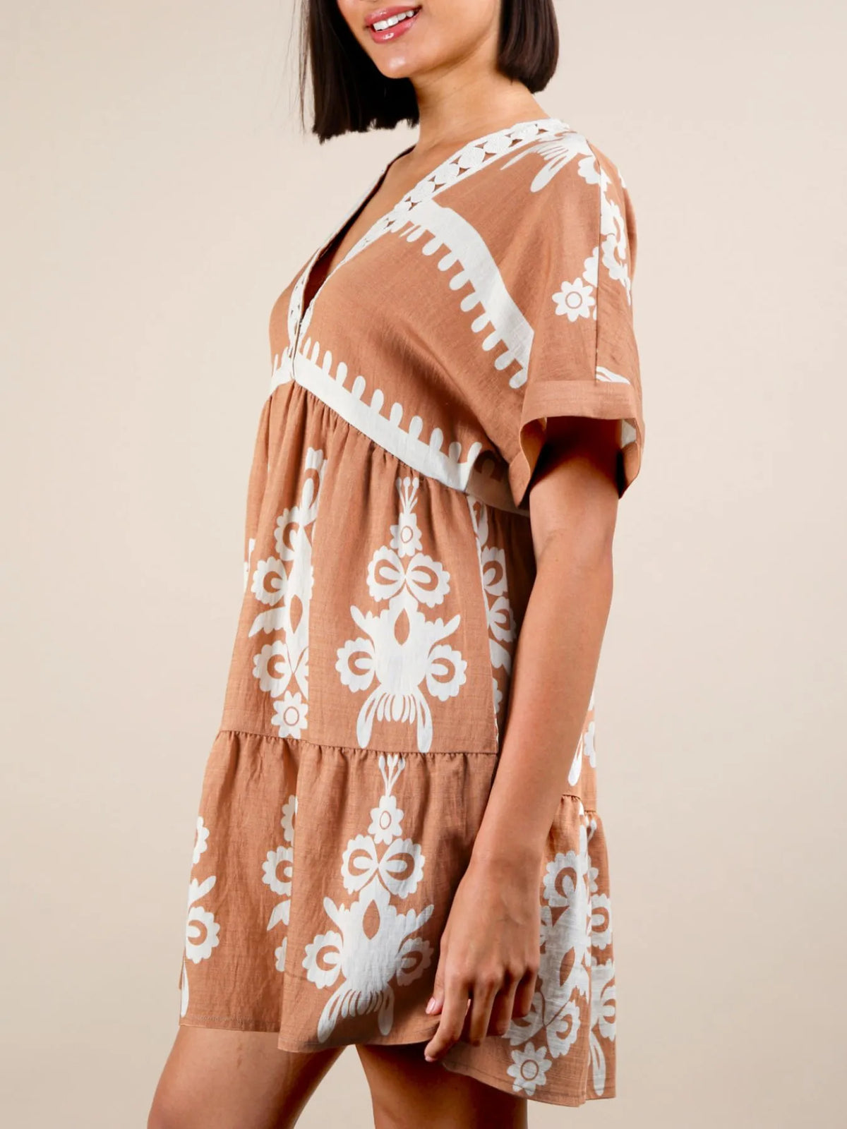 Printed V-neck Short Sleeve Mini Dress (8)