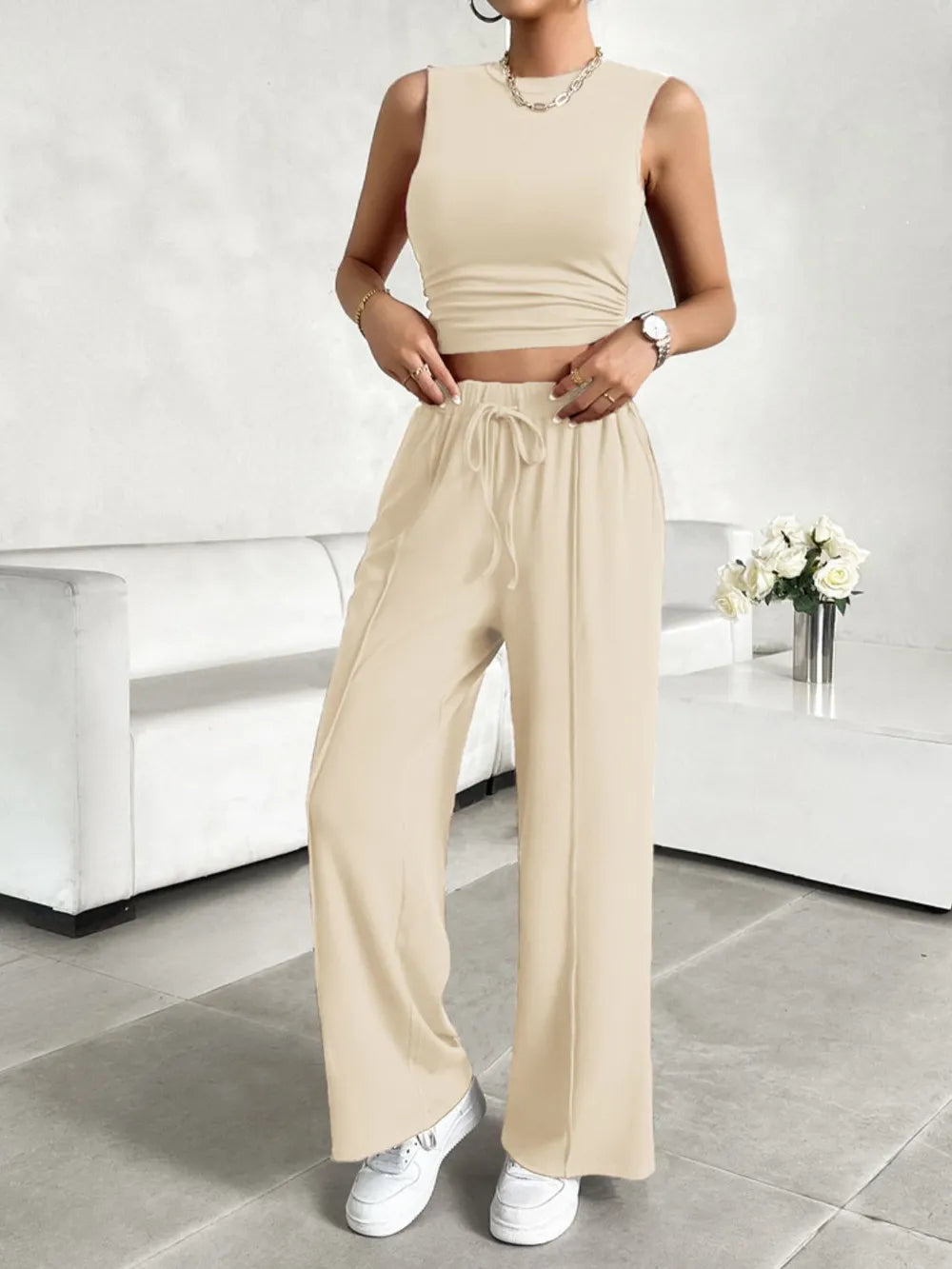 Mock Neck Sleeveless Top Drawstring Pants Set (18)