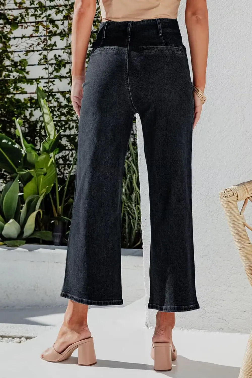 Button Fly Cropped Wide Leg Jeans (11)