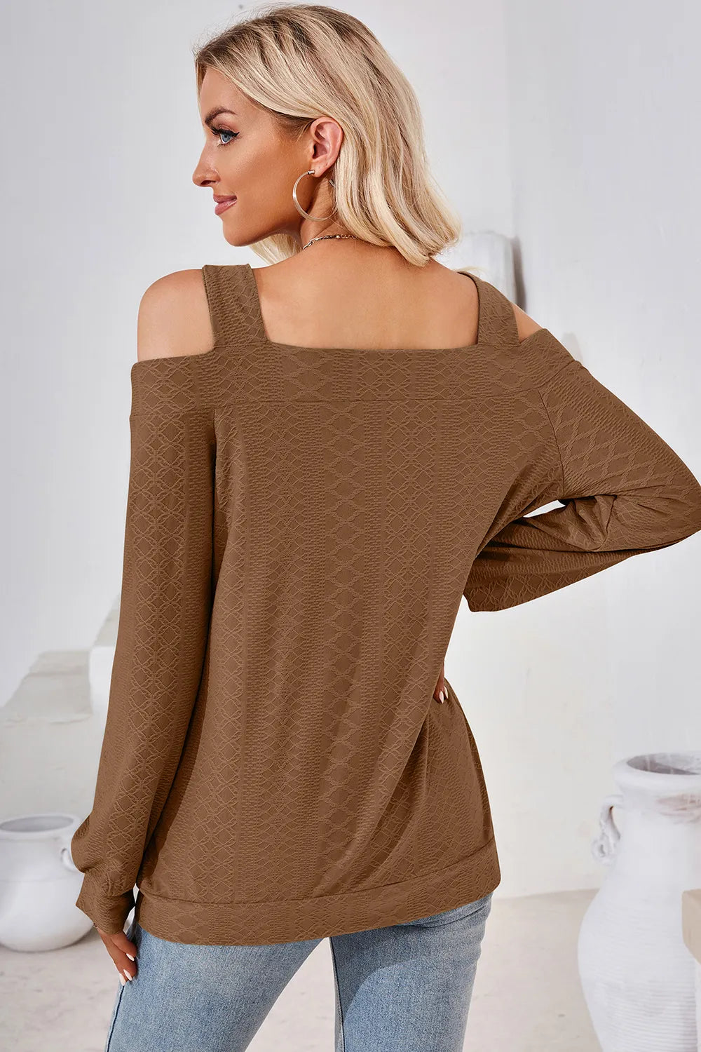 Cutout Square Neck Cold Shoulder T-shirt (20)
