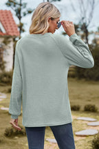 Round Neck Raglan Sleeve Sweatshirt (3)