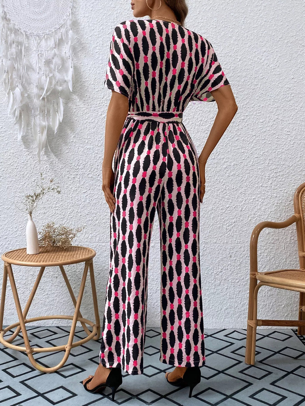 Printed Surplice Tie Waist Short Sleeve Jumpsuit (5)