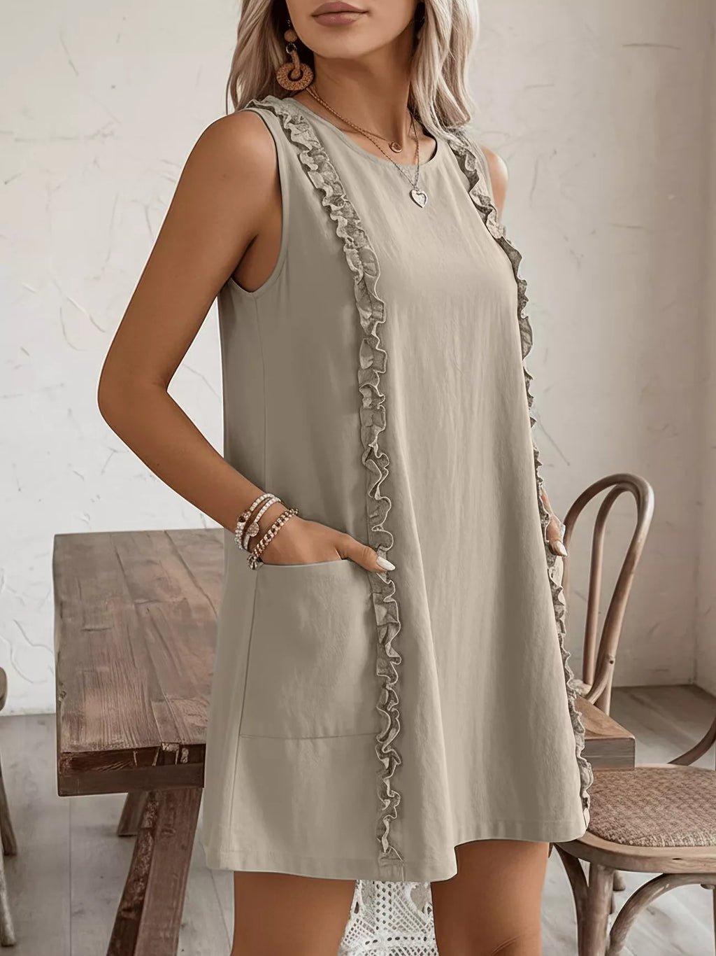 Frill Sleeveless Round Neck Dress (5)