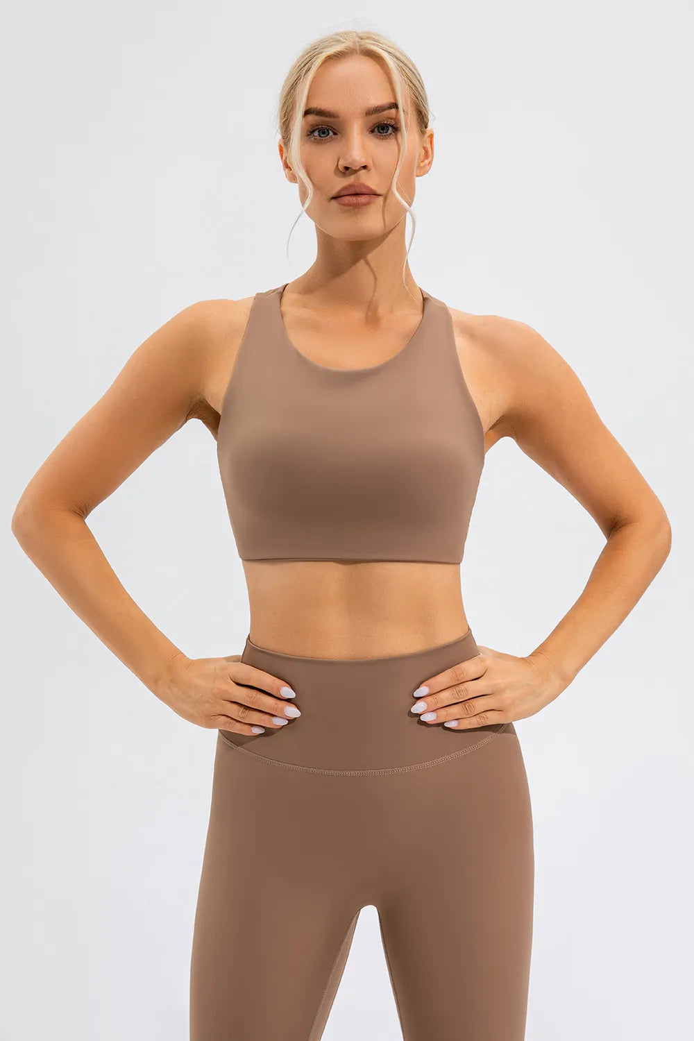 Round Neck Cutout Cropped Active Tank (7)