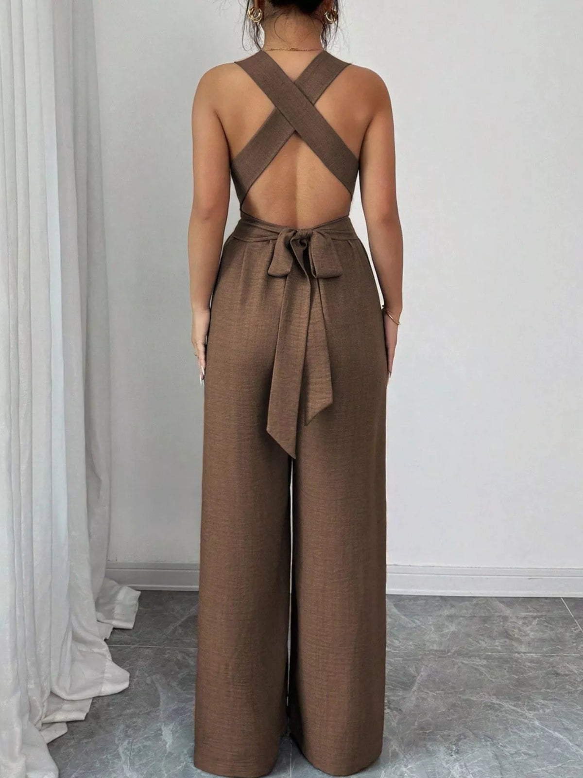 Sleeveless V-neck Wide-leg Jumpsuit O-ring Detail (12)