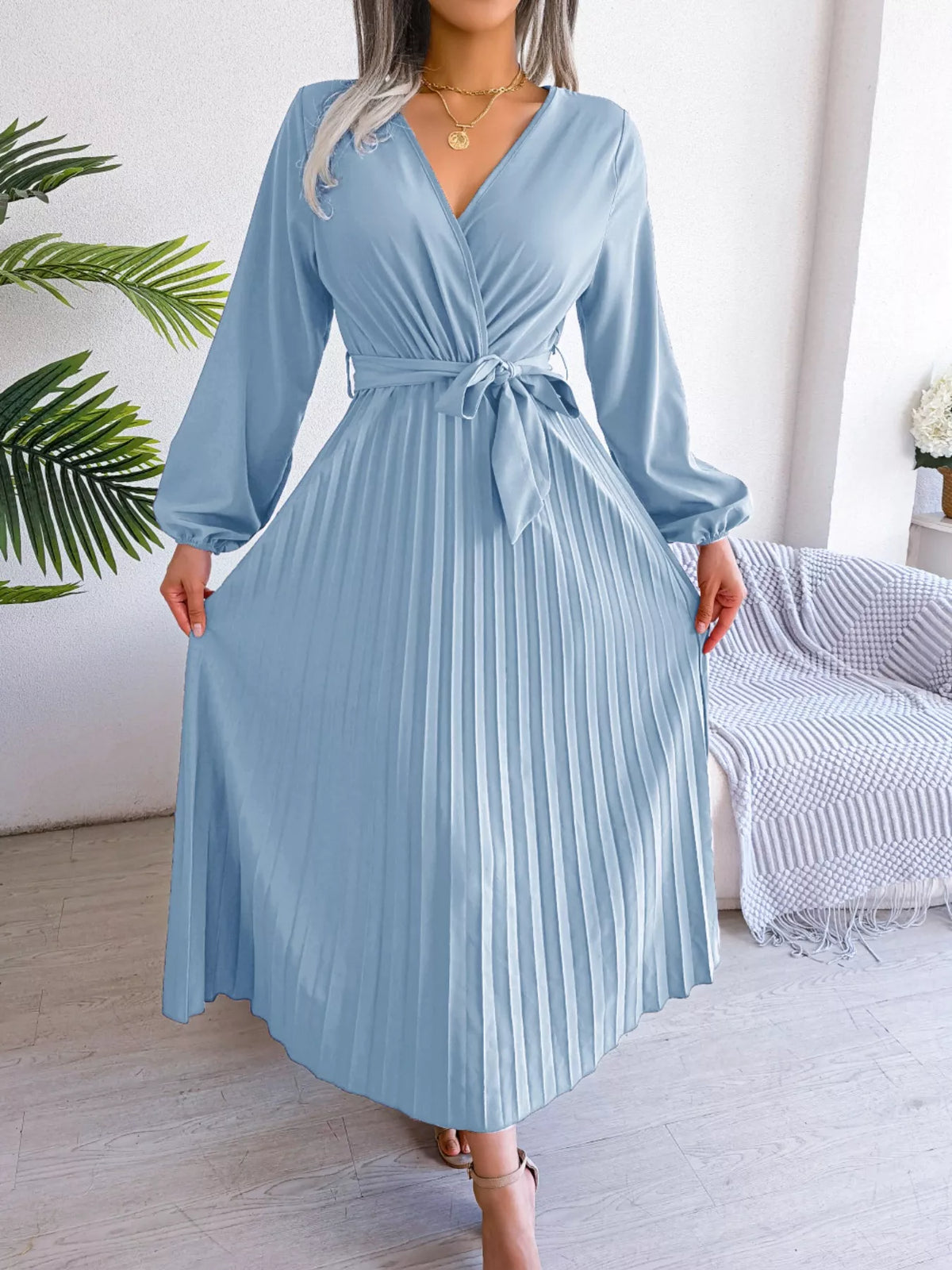 Elegant Pleated Front Tie Long Sleeve Dress (5)