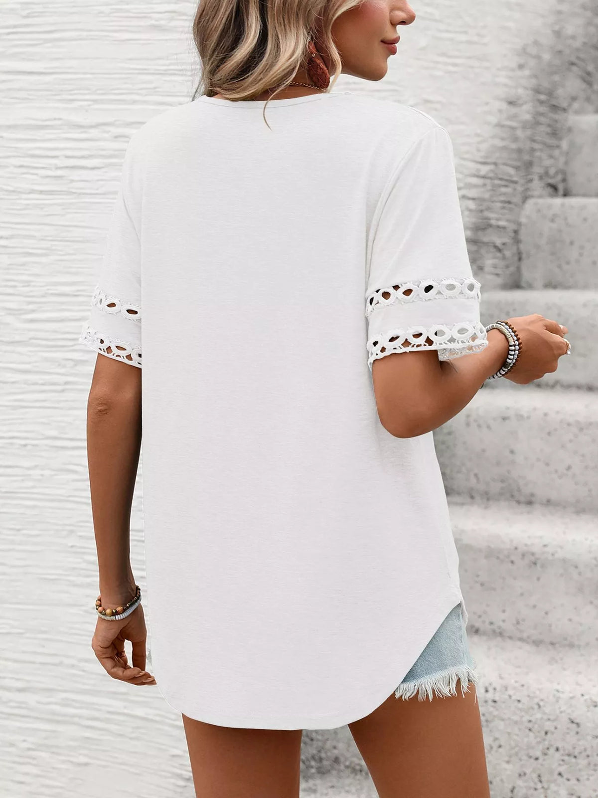 V-neck Hollow-out Sleeve T-shirt (33)