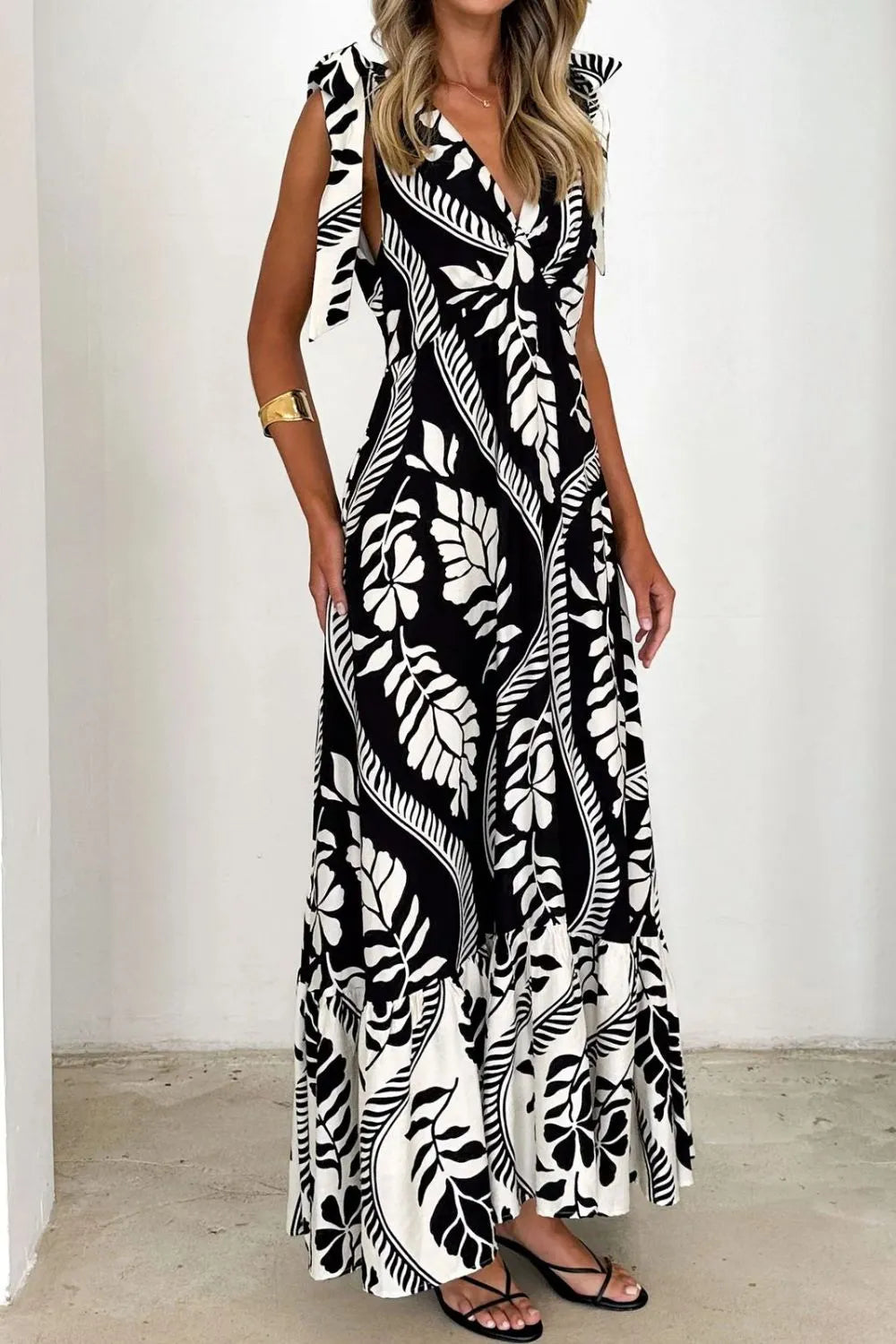 Printed V-neck Tie Shoulder Midi Cami Dress (8)