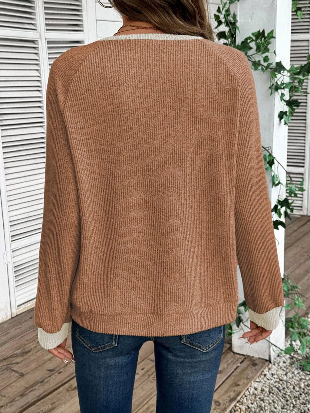 Ribbed Knit Two-tone Top (9)