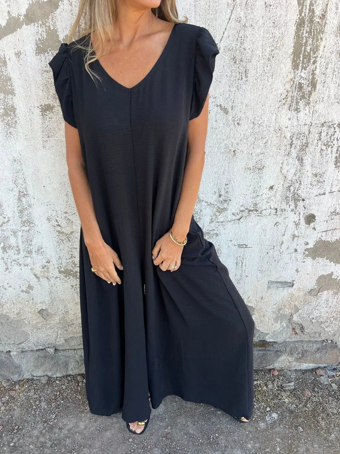 Full Size V-neck Cap Sleeve Wide Leg Jumpsuit Plus (18)