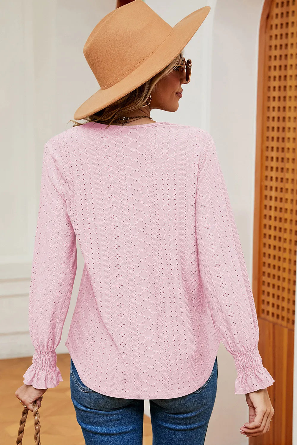 Eyelet V-neck Flounce Sleeve T-shirt (6)