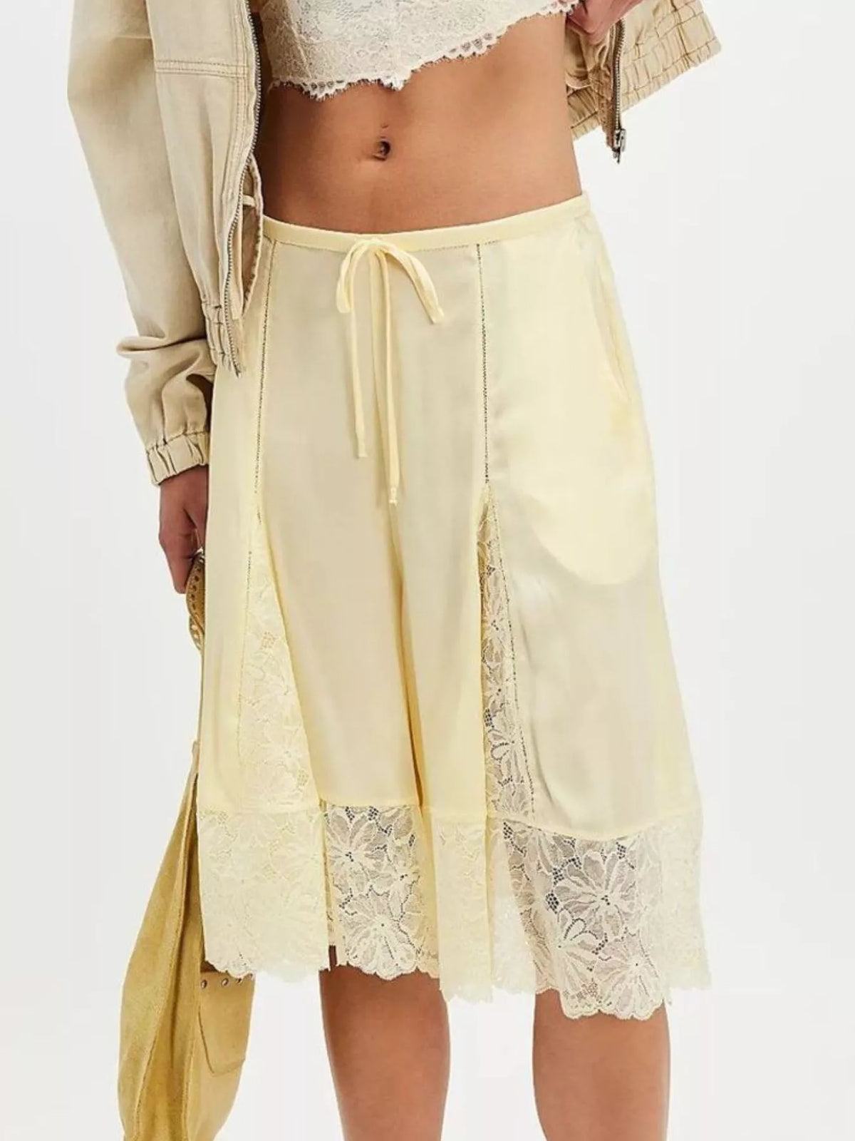 Lace Detail Shorts (32)