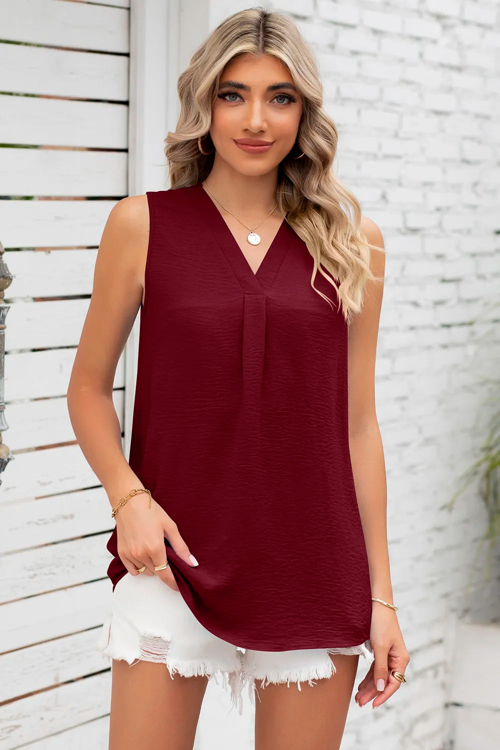 Texture V-neck Sleeveless Top (18)
