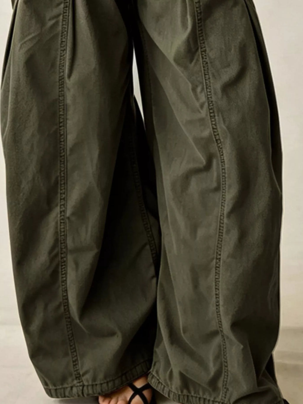 High-waisted Cargo Wide-leg Pants (27)