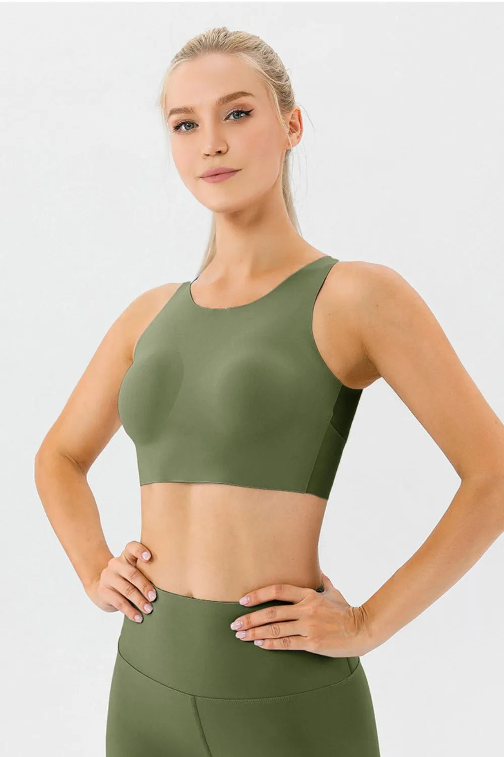 Round Neck Wide Strap Active Bra (9)