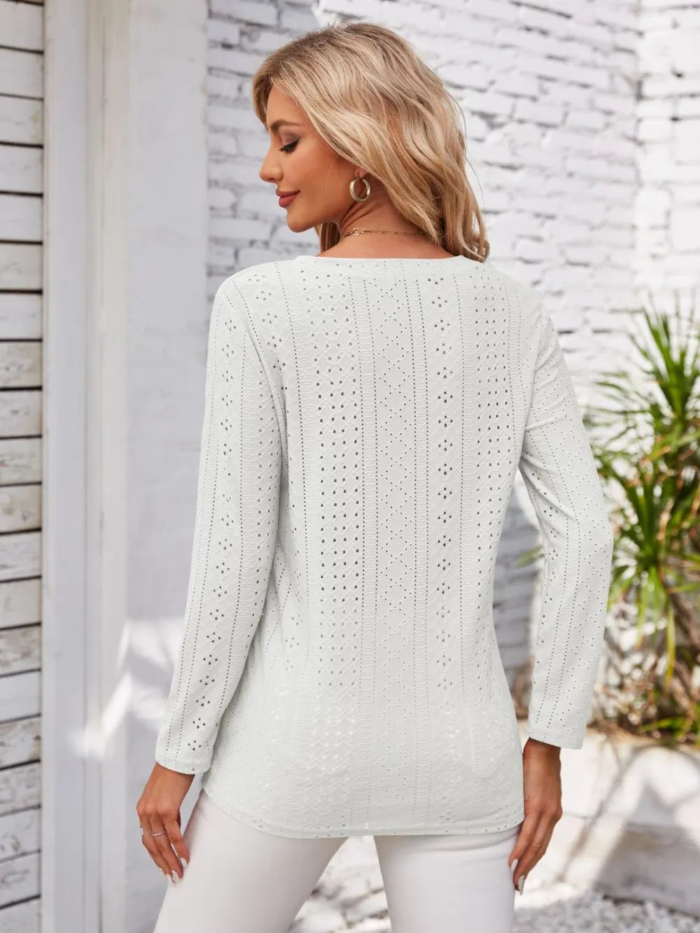 Decorative Button Openwork V-neck T-shirt (6)