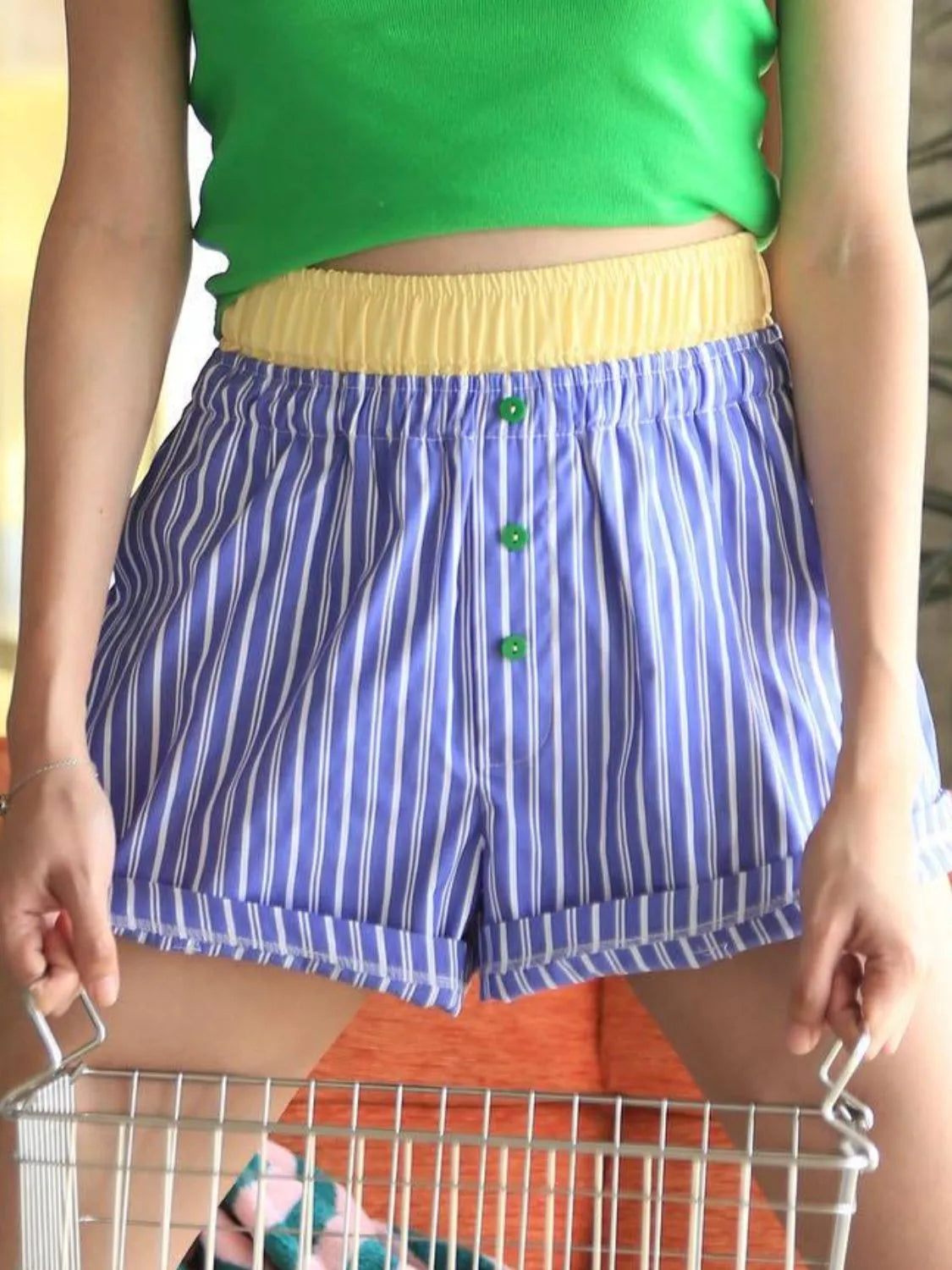 Striped Elastic Waist Shorts (7)