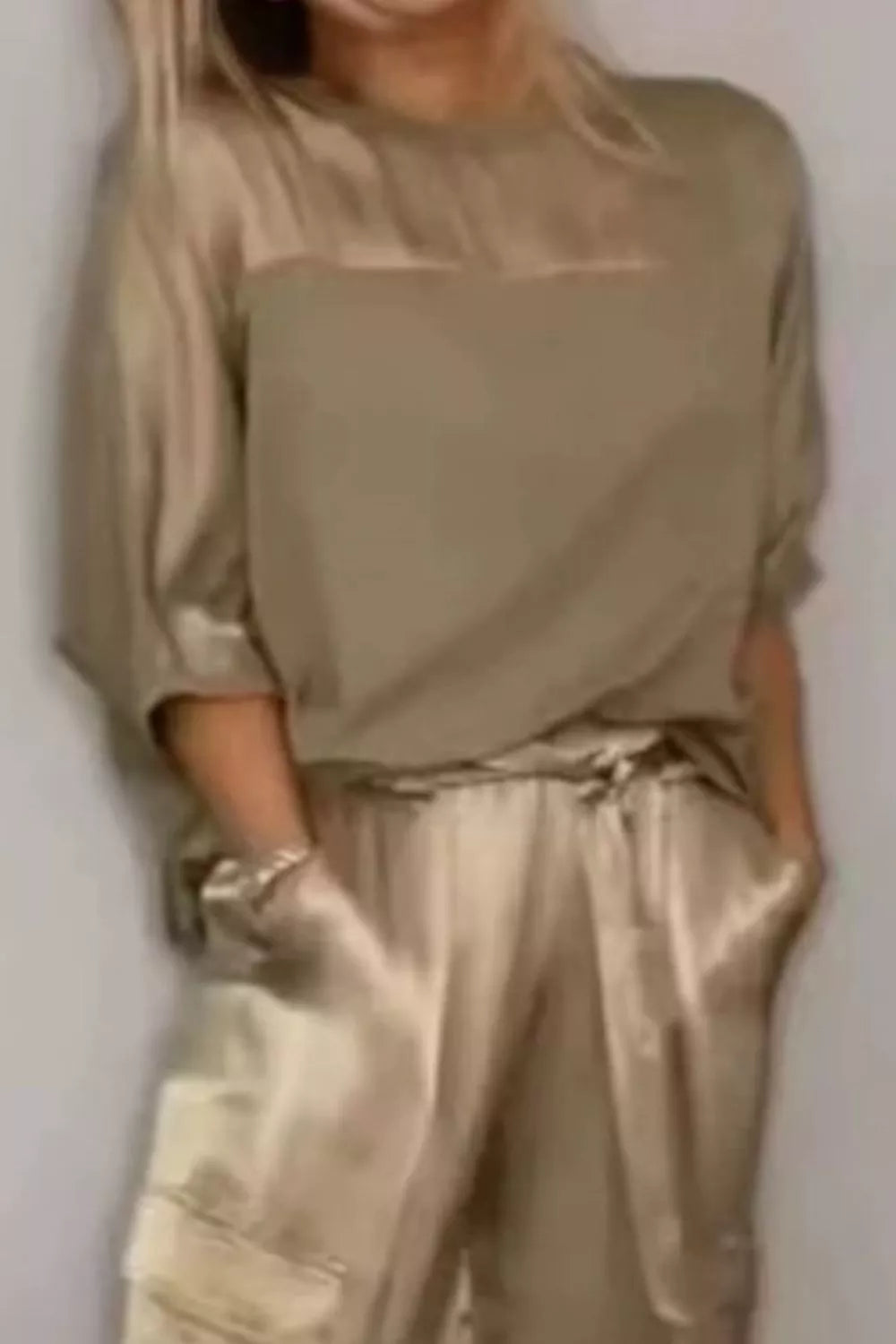 Satin Round Neck Top Pants Set (2)