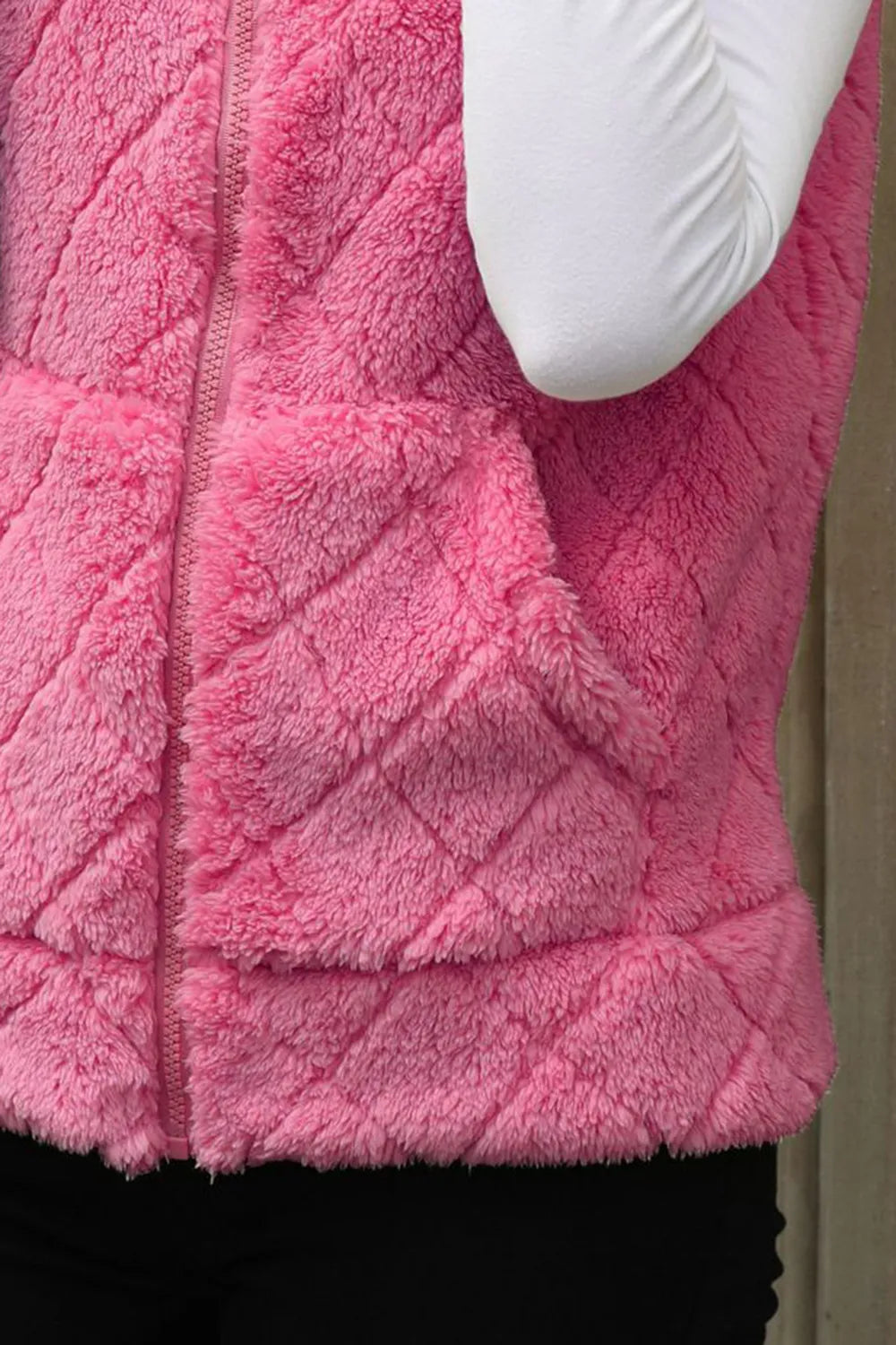 Fuzzy Plaid Texture Zip Up Vest Coat (14)