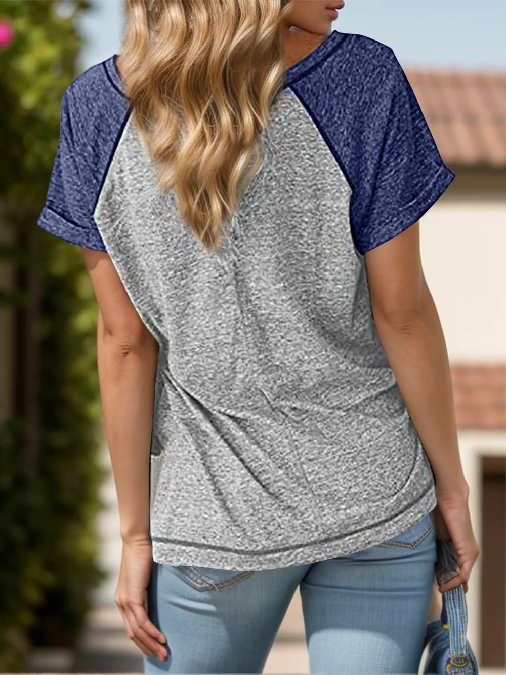 Contrast Notched Short Sleeve T-shirt (2)