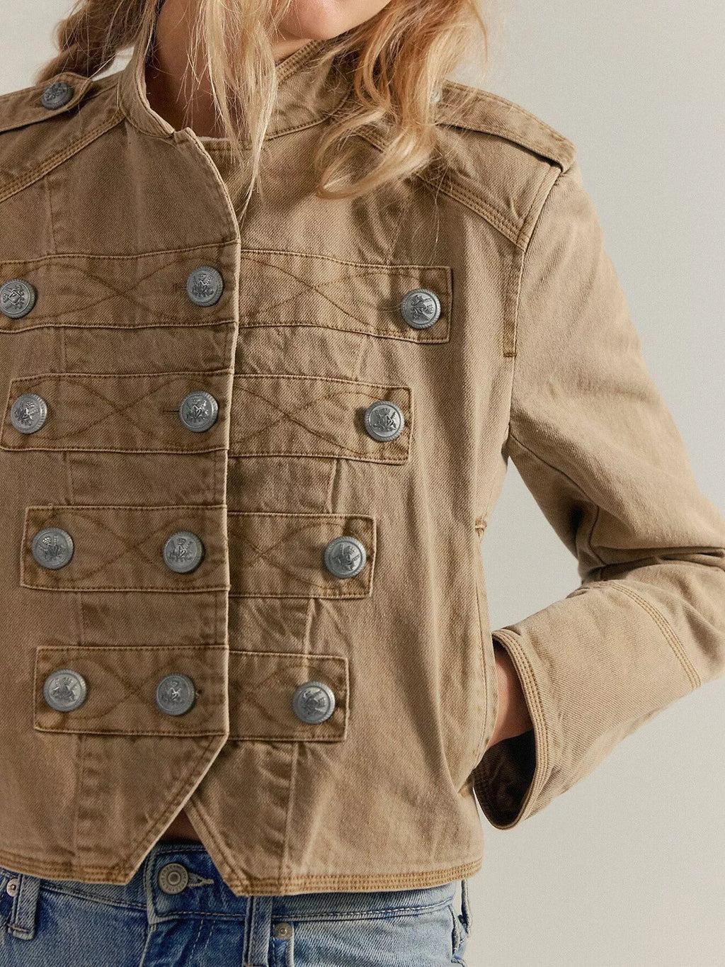 Decorative Button Cropped Jacket (14)