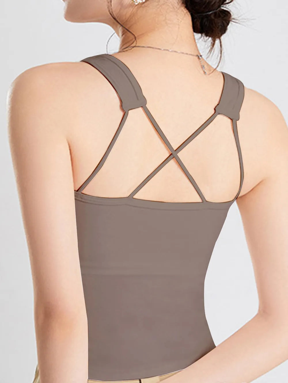 Crisscross Scoop Neck Wide Strap Cropped Tank Chest Pads (11)
