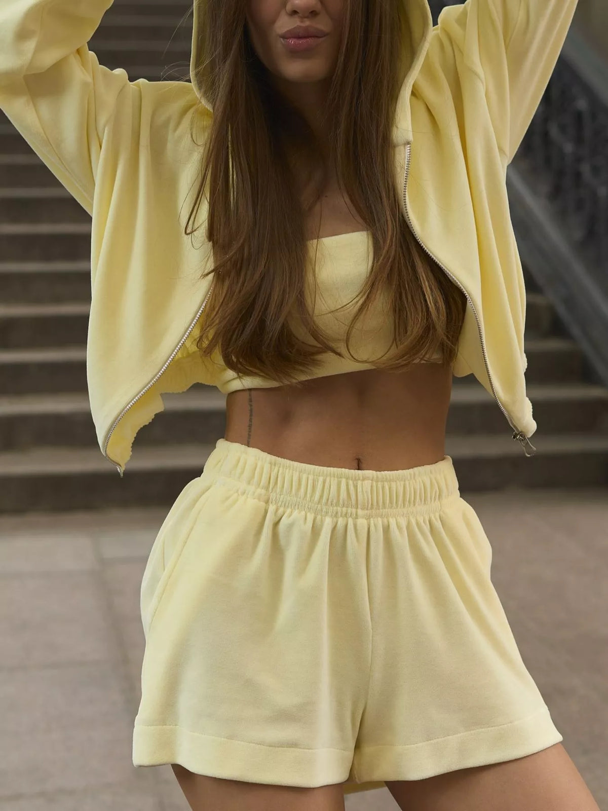 Zip Up Cropped Hoodie Shorts Set (3)
