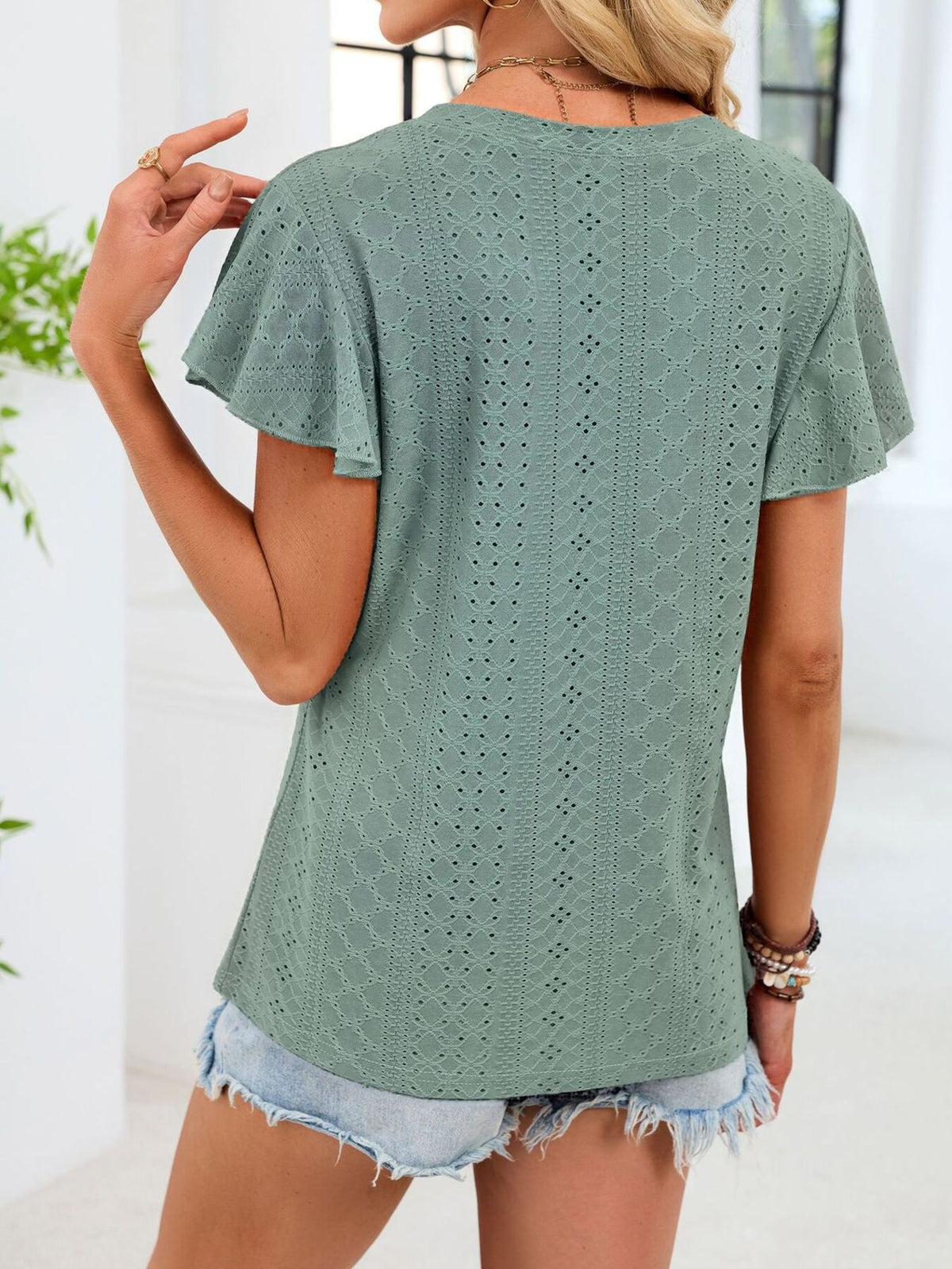 V-neck Flutter Sleeve T-shirt (8)