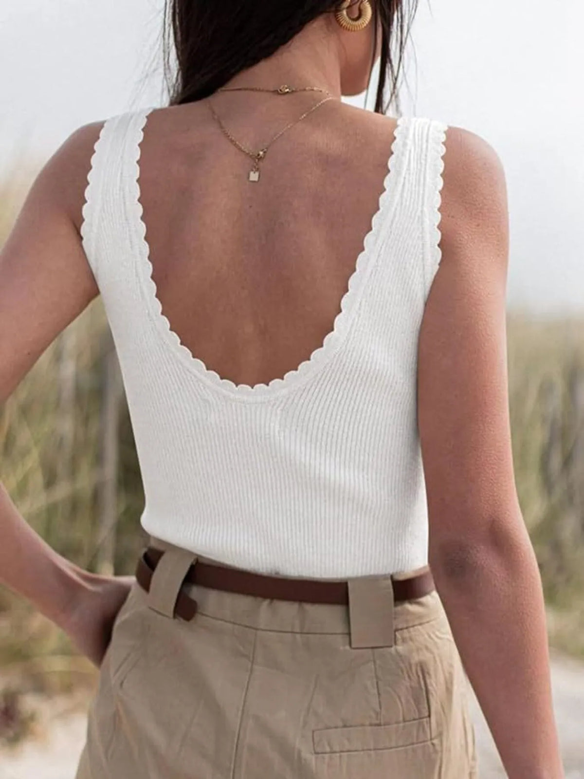 Ribbed Scoop Neck Tank Top (15)