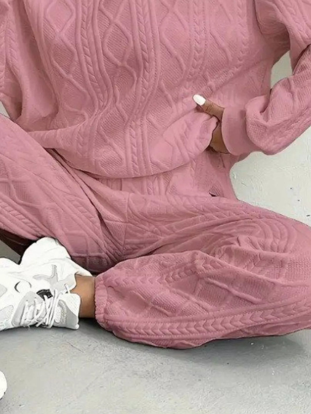 Texture Round Neck Top Pants Set (7)