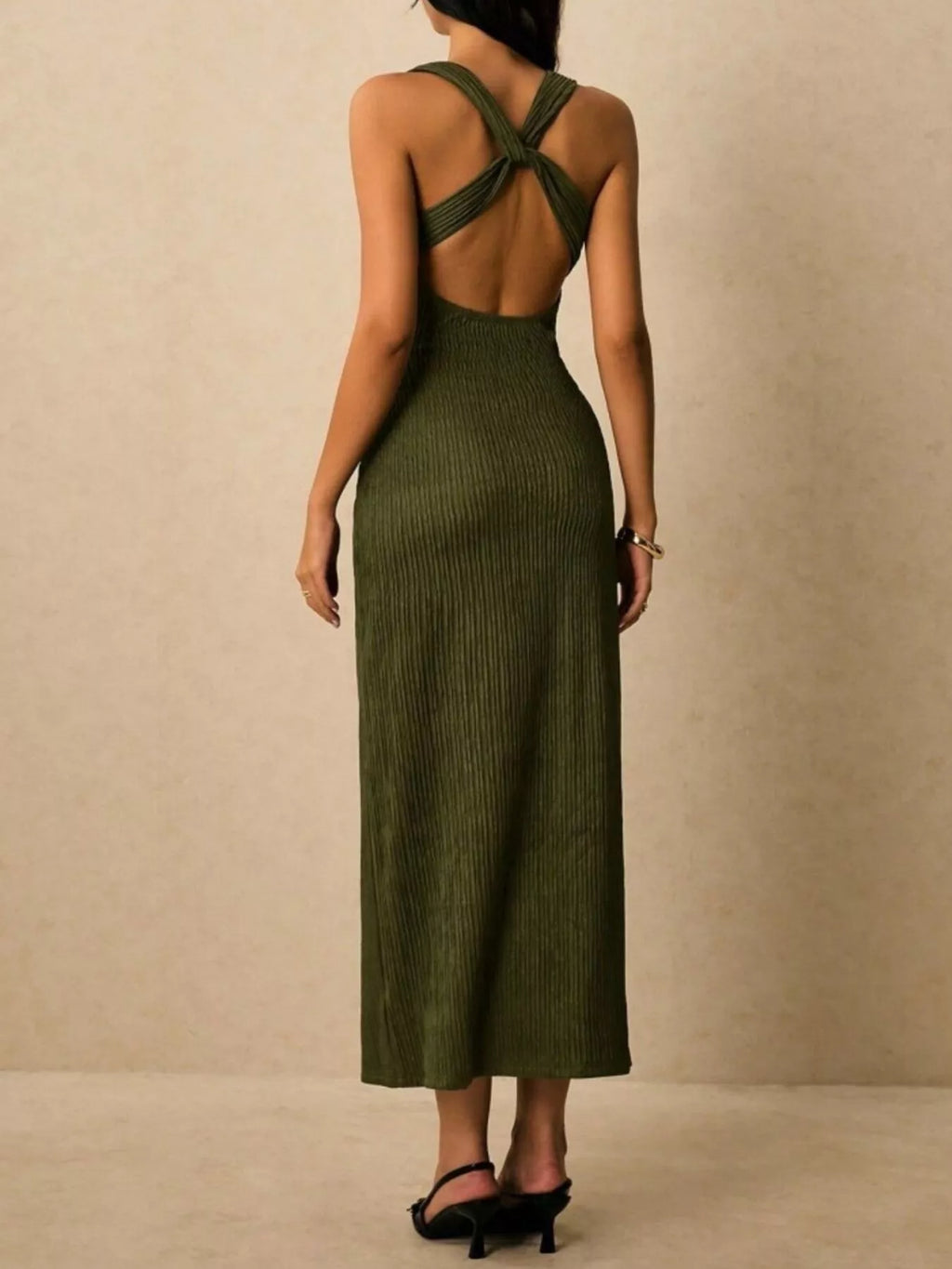 Sleeveless Ribbed Knit Midi Dress (27)