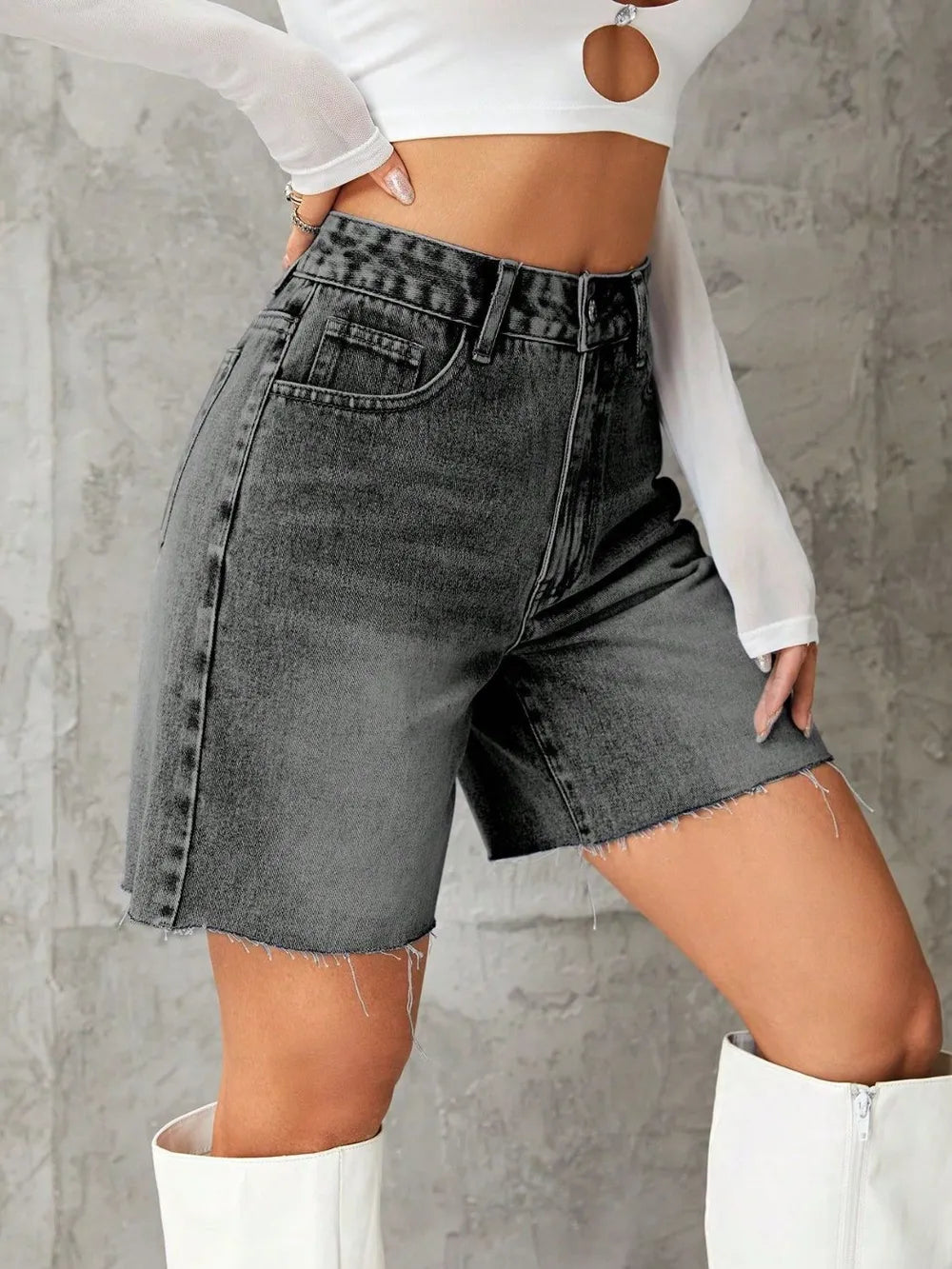 Frayed Hem Denim Shorts (11)