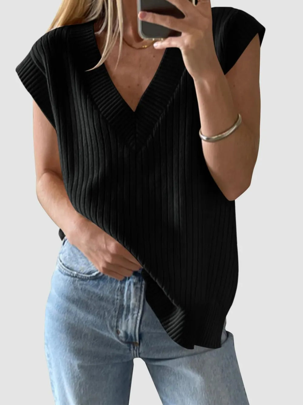 Ribbed V-neck Sweater Vest (11)