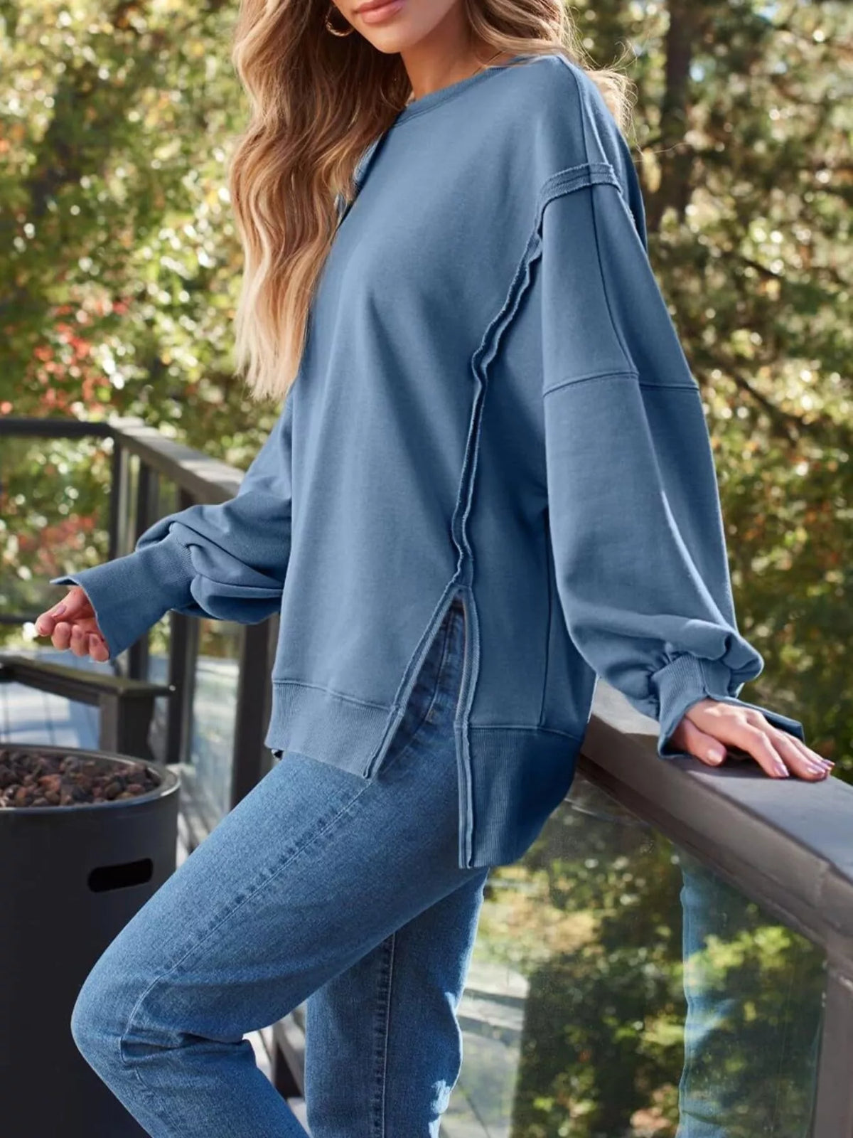 Side Slit Long Sleeve Oversized Sweatshirt (2)