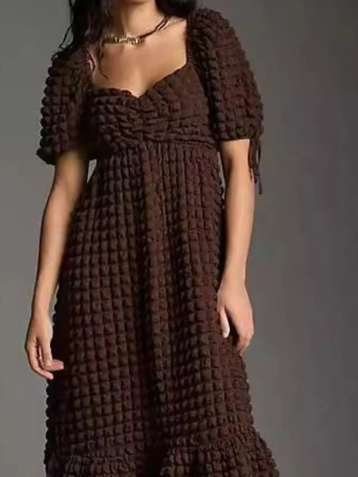 Textured Sweetheart Neck Short Sleeve Dress (12)
