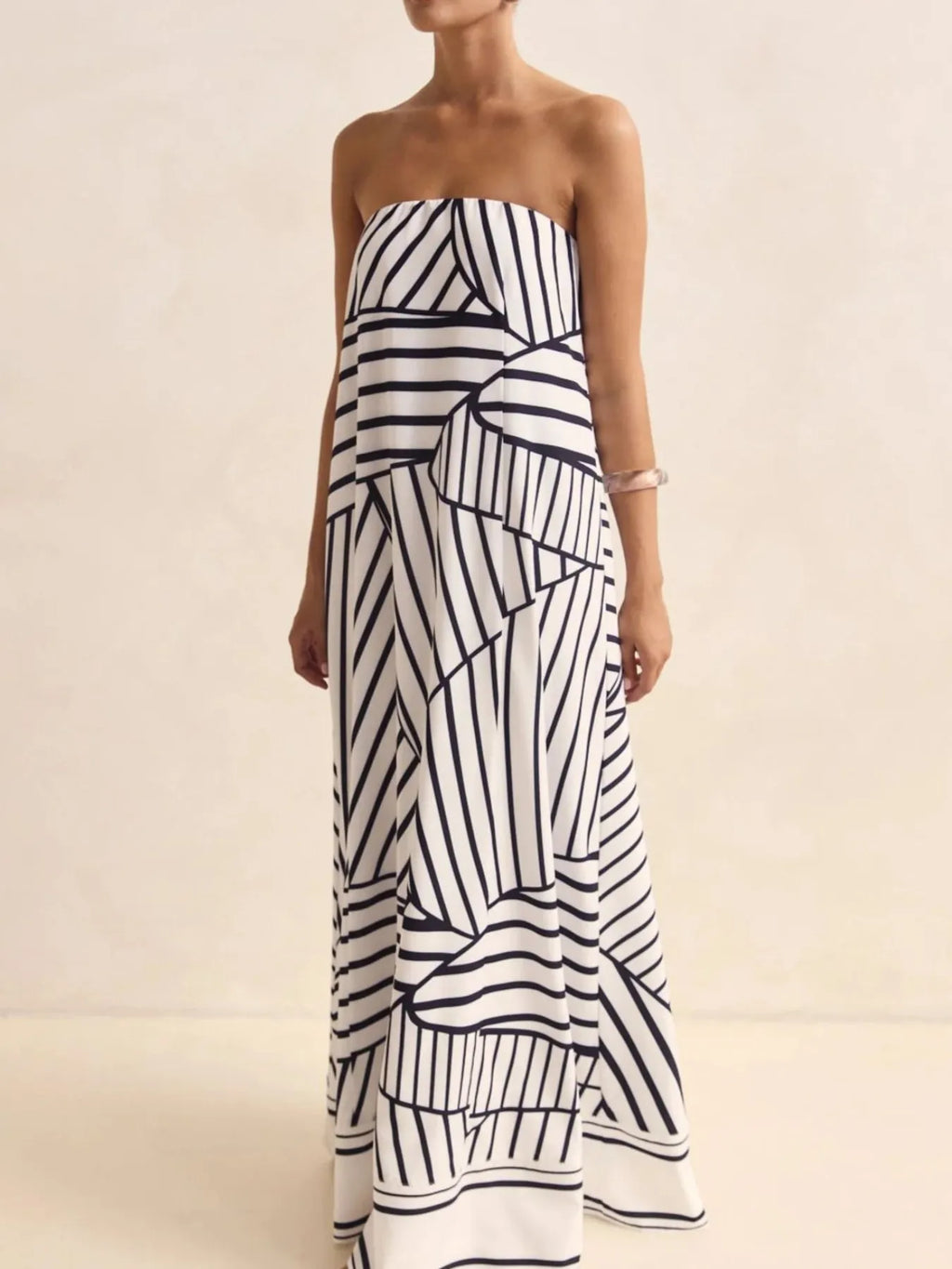 Smocked Printed Tube Maxi Dress (8)