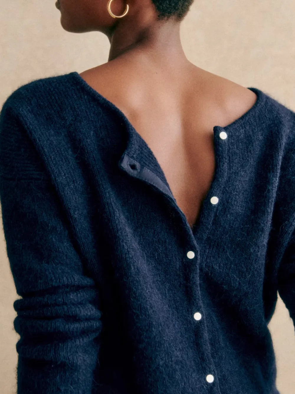 Button Down Long Sleeve Sweater (23)