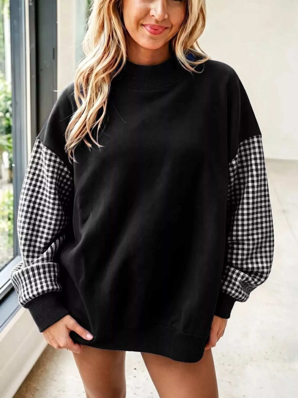 Gingham Sleeves Round Neck Sweatshirt (8)